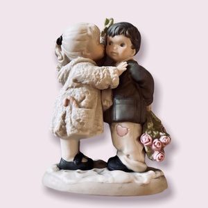 Kim Anderson’s Enesco1996 “A Holiday Greeting Sealed with a Kiss”